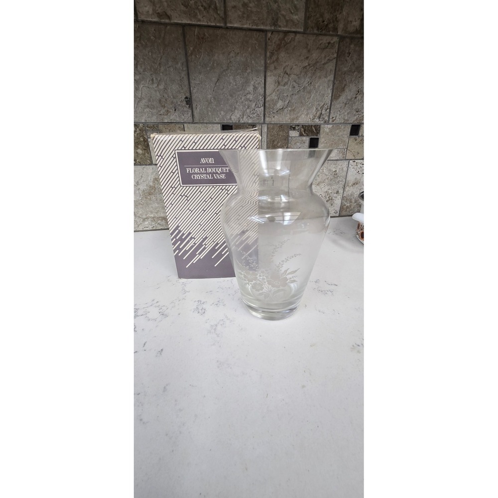 Vintage Avon Floral Bouquet Crystal Vase Etched Clear Glass with Original Box